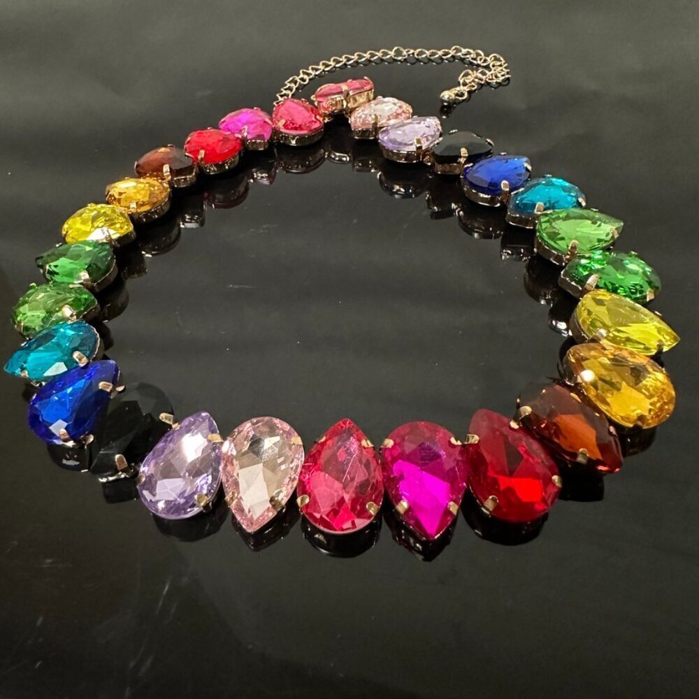 Rainbow Crystal Necklace Chakra Colorful Choker Party Festive Club Holiday NWT - Picture 11 of 12